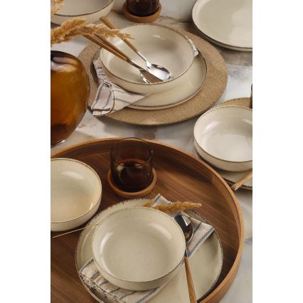 12-delars middagsservis i porslin, beige
