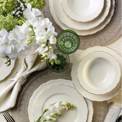 24-delars middagsservis i porslin, vit/guld