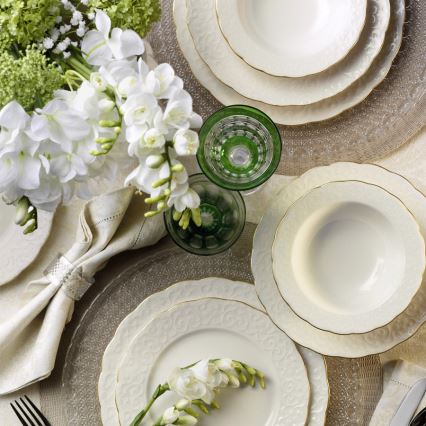 24-delars middagsservis i porslin, vit/guld