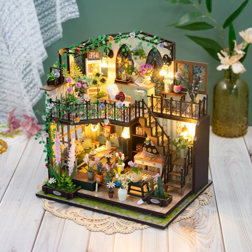 2Kids Toys - Miniatyr av Darcyin blomsterhus, 2xAAA
