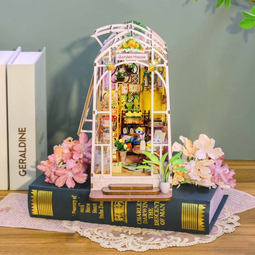 2Kids Toys - Miniatyr av trädgårdshus 2xAAA