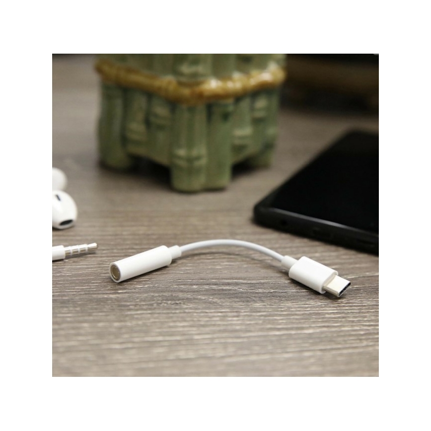 Adapter  USB-C med AUX