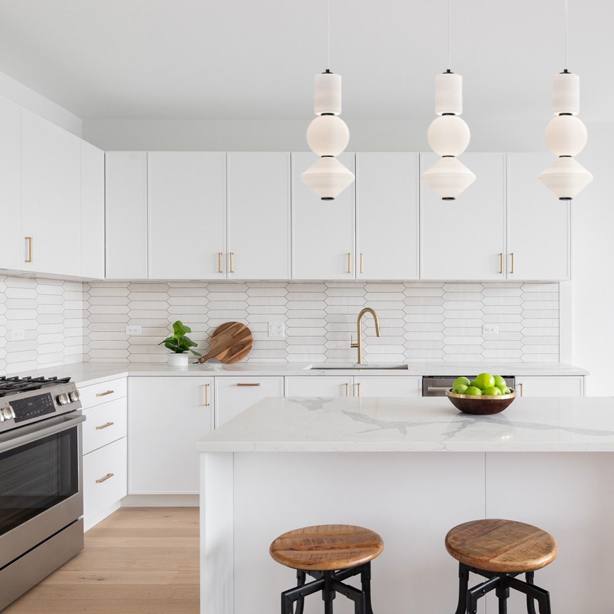 Alora Mood - LED-takpendel på vajer BIJOU LED/20W/230V 3000K svart