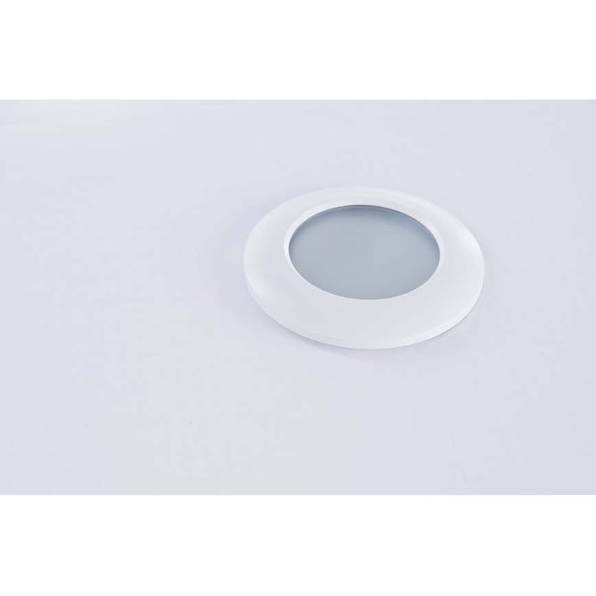 Azzardo AZ0871 - Badrum infälld lampa EMILIO 1xGU10/50W/230V IP54