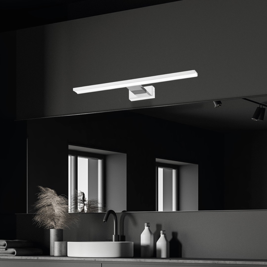 Badrumsspegel med LED-belysning SHINE LED/13,8W/230V IP44 vit/skinande krom