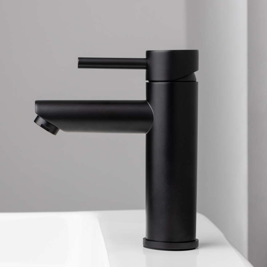 BATH DELUXE 28-017-03-02-02 - Kran till handfat RINGSTED 17,8 cm matt svart
