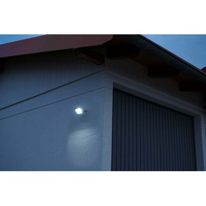 Brennenstuhl - LED strålkastare för utomhusbruk LED/20W/230V 6500K IP65