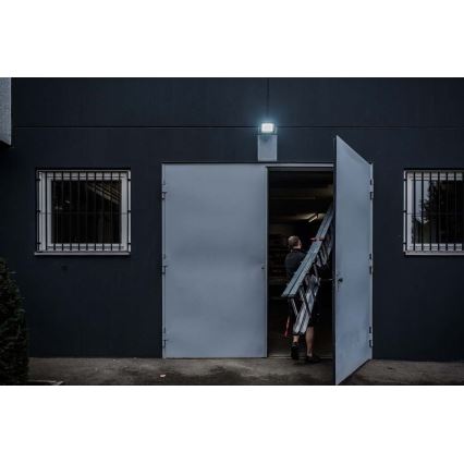 Brennenstuhl - LED Utomhusstrålkastare med en sensor LED/50W/230V 6500K IP65