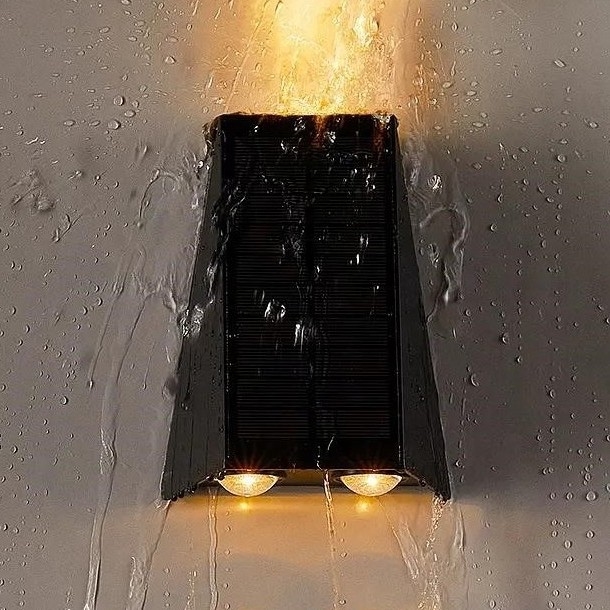 Brilagi - LED solcell väggbelysning PYRAMID LED/2W/3,2V IP54