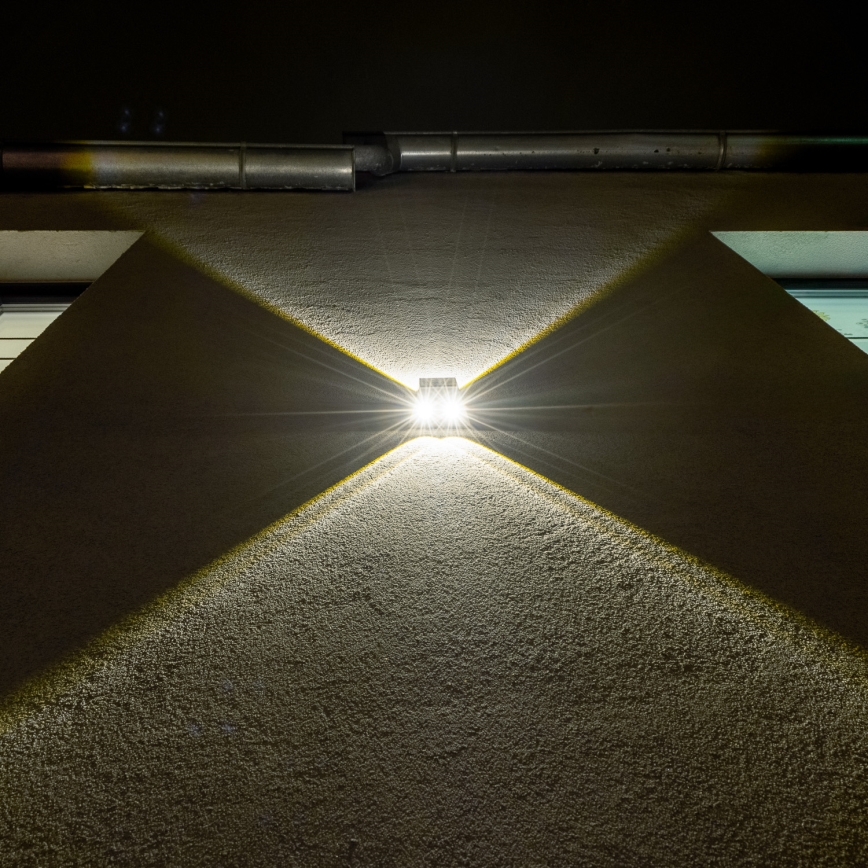 Brilagi - LED solcell väggbelysning PYRAMID LED/2W/3,2V IP54