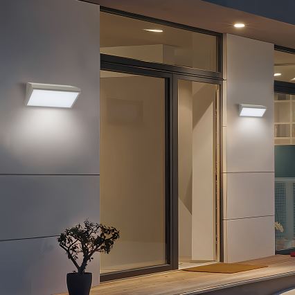 Brilagi - LED Utomhus vägglampa med sensor TRIANGLE LED/20W/230V grå IP65