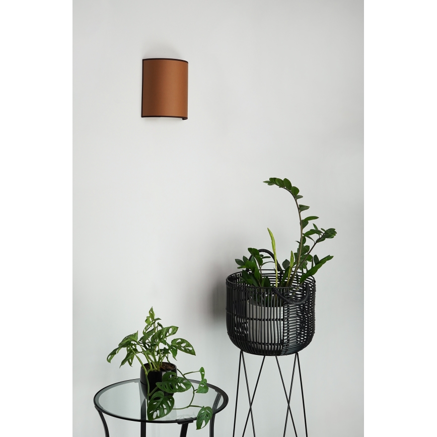 Brilagi - Vägglampa SEMI 1xE27/15W/230V brun