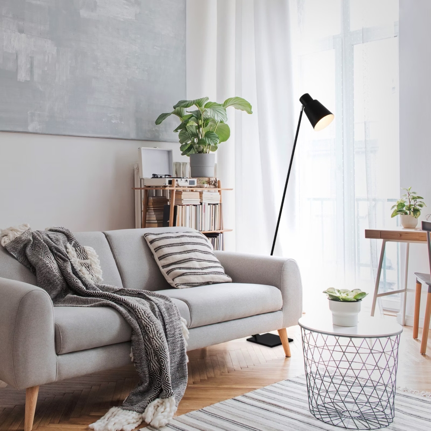 Brilo - Golvlampa 1xE27/10W/230V svart