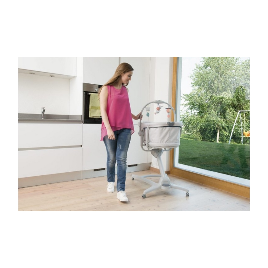 Chicco - Spjälsäng 4in1 BABY HUG vit