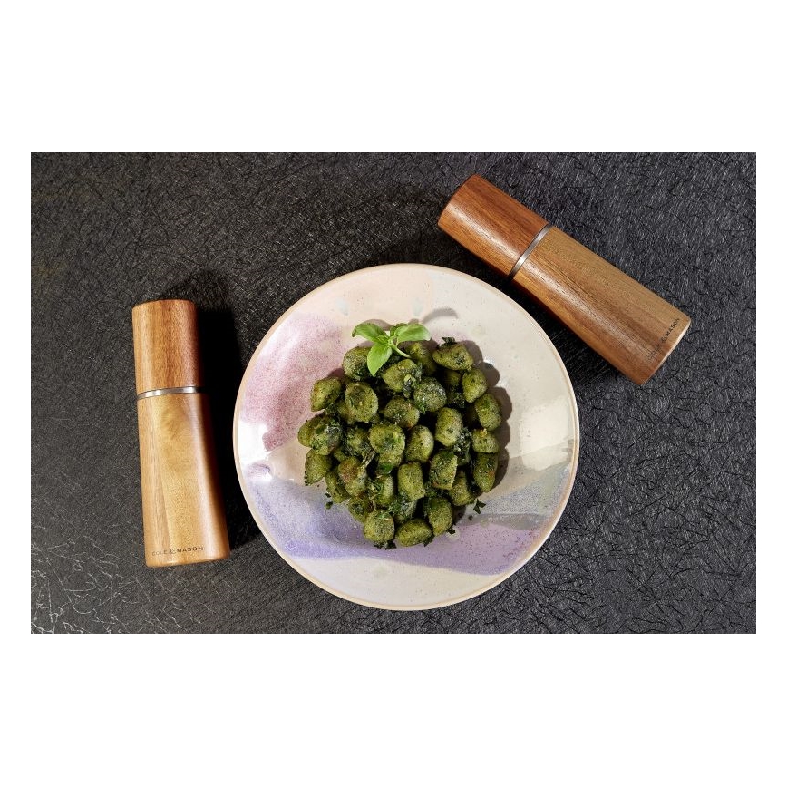 Cole&Mason - Set med saltkvarn och pepparkvarn MARLOW acacia	 2 delar 18,5 cm