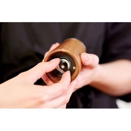 Cole&Mason - Set med saltkvarn och pepparkvarn MARLOW acacia	 2 delar 18,5 cm
