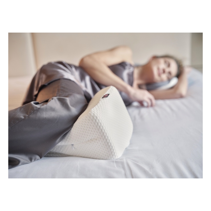 CONNECT IT CFH-6010-WH - Anatomisk knäkudde Taurus Knee vit