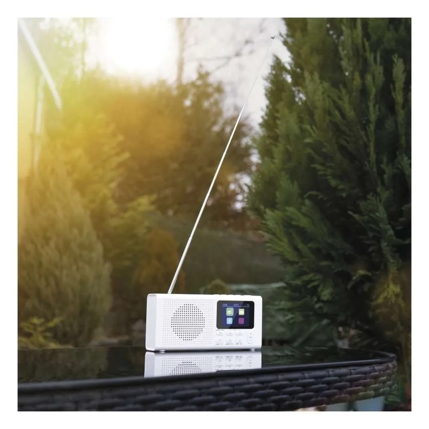 DAB DAB+ FM-radio 3W/5V/4xAA vit