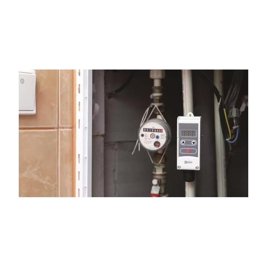 Digital fäst termostat 230V