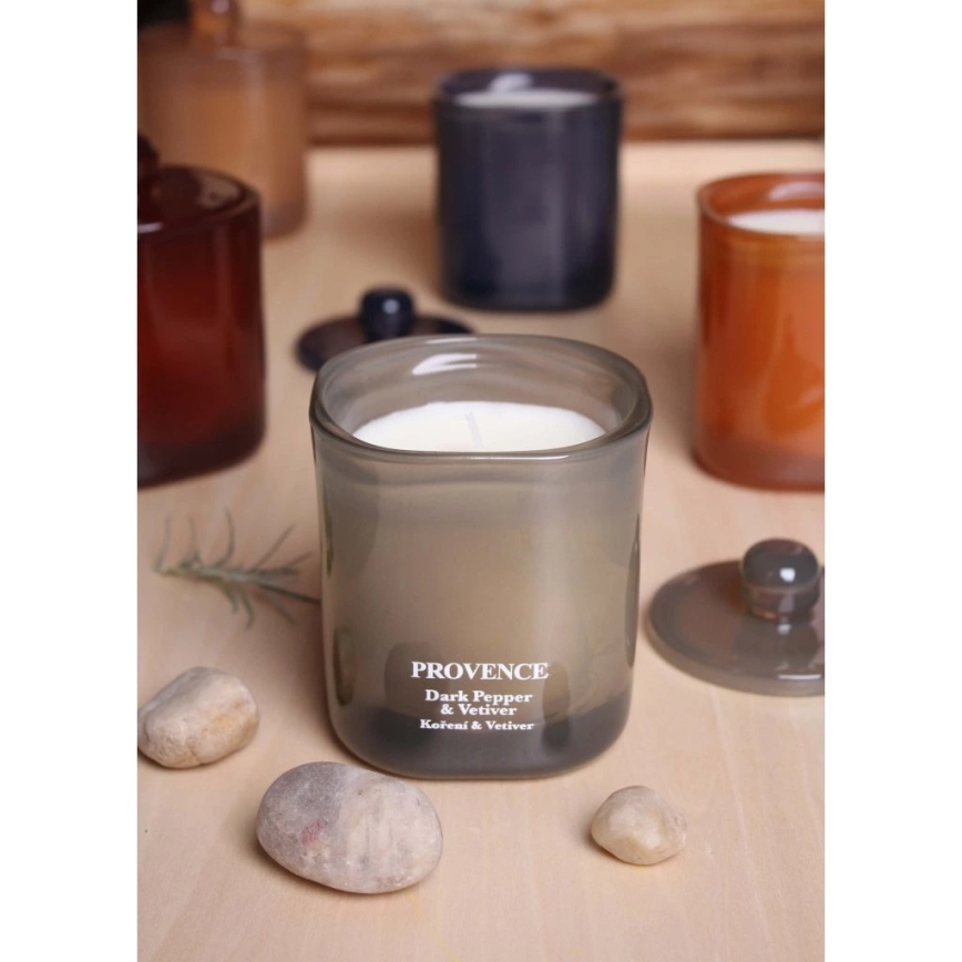 Doftljus DARK PEPPER VETIVER 180g 25 timmar