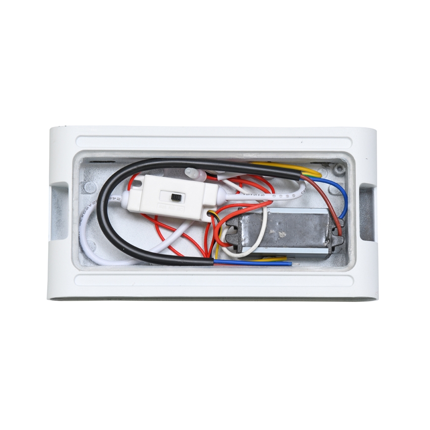 LED vägglampa för utomhusbruk BRICK 2xLED/6W/230V 3000/4000/6500K IP65 vit