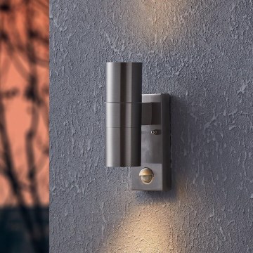 Eglo 79594- LED Utomhus vägglampa med sensor ARAPONGAS 2xGU10/2,8W/230V IP44 matt krom