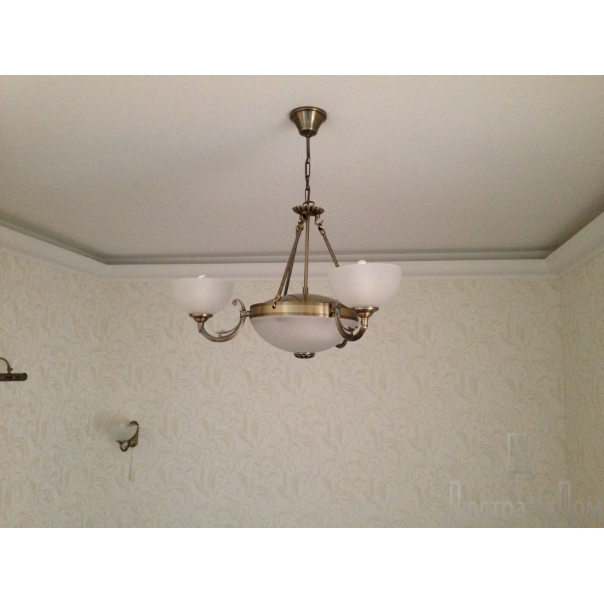 EGLO 82748 - Ljuskrona SAVOY 3xE14/40W + 2xE27/60W