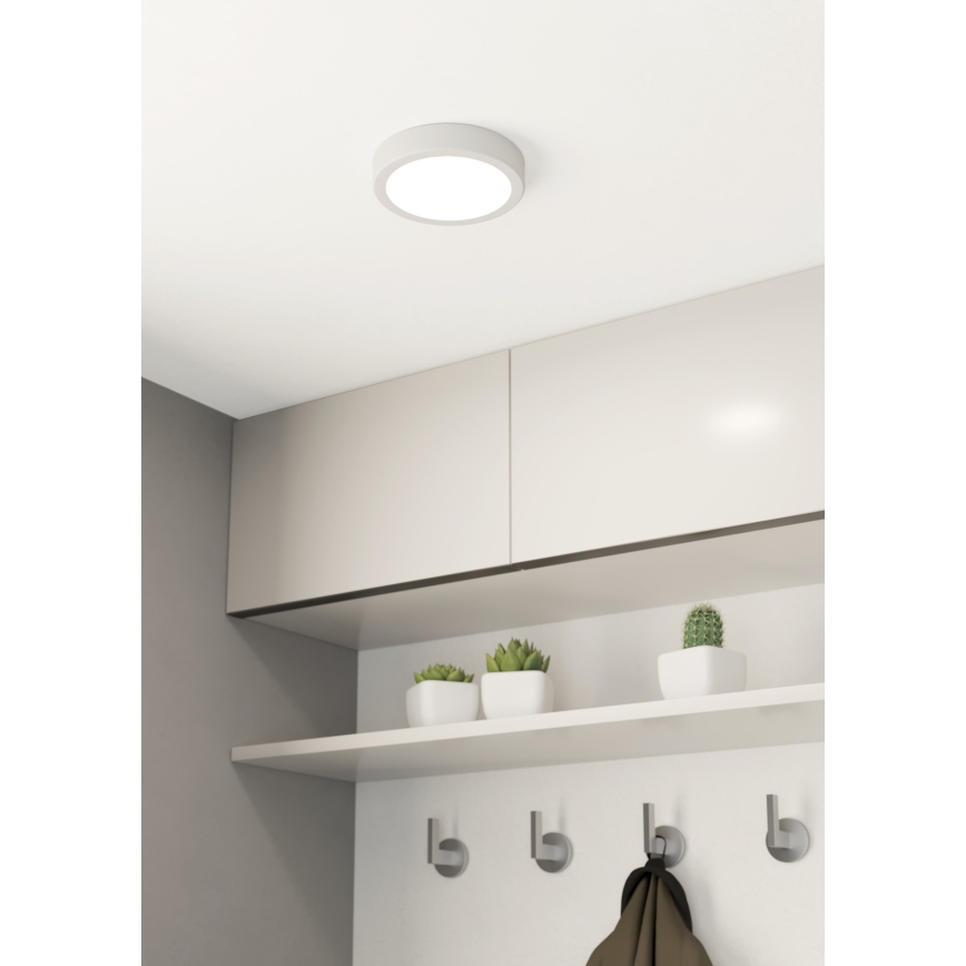 Eglo - LED taklampa för badrum LED/11W/230V IP44 vit