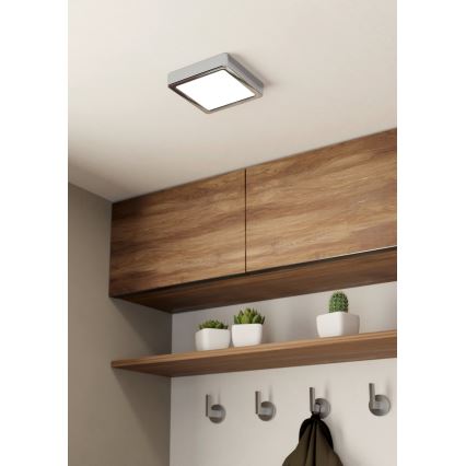Eglo - LED taklampa för badrum LED/11W/230V IP44 skinande krom