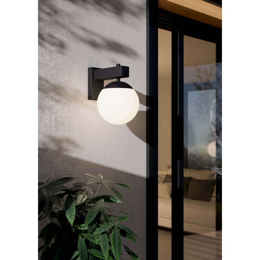 Eglo - Vägglampa för utomhusbruk 1xE27/40W/230V svart IP44