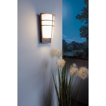 Eglo 96017 - Utomhus LED Väggbelysning med sensor BREGANZO 1 2xLED/2,5W