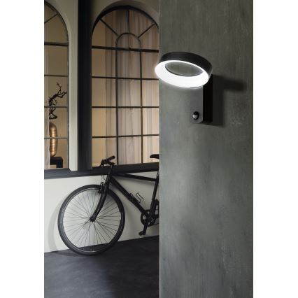 Eglo 97308 - LED Utomhus Väggbelysning med sensor PERNATE LED/11W/230V