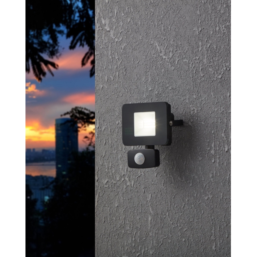 Eglo 97459 - LED Spotlight med sensor FAEDO 3 LED/10W/230V