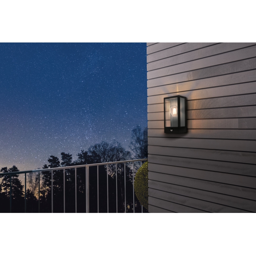 Eglo - Utomhus väggbelysning med en sensor 1xE27/60W/230V IP44