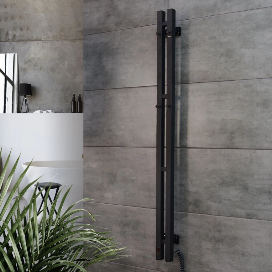 elekrtisk handdukstork med termostat SILOUETTE 187W/230V 120,6 cm IP44 svart rätt vinklat