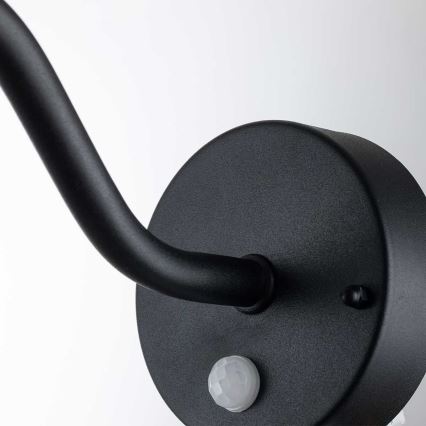 Elstead - Utomhusvägglampa med sensor KLAMPENBORG 1xE27/60W/230V IP44