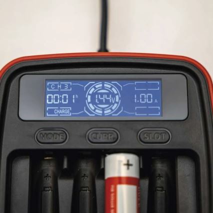 Batteriladdare med LCD display 4xAA/AAA 5V