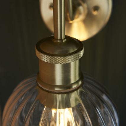 Endon 95507 - Vägglampa för badrum KENDALL 1xE27/10W/230V IP44 mässing