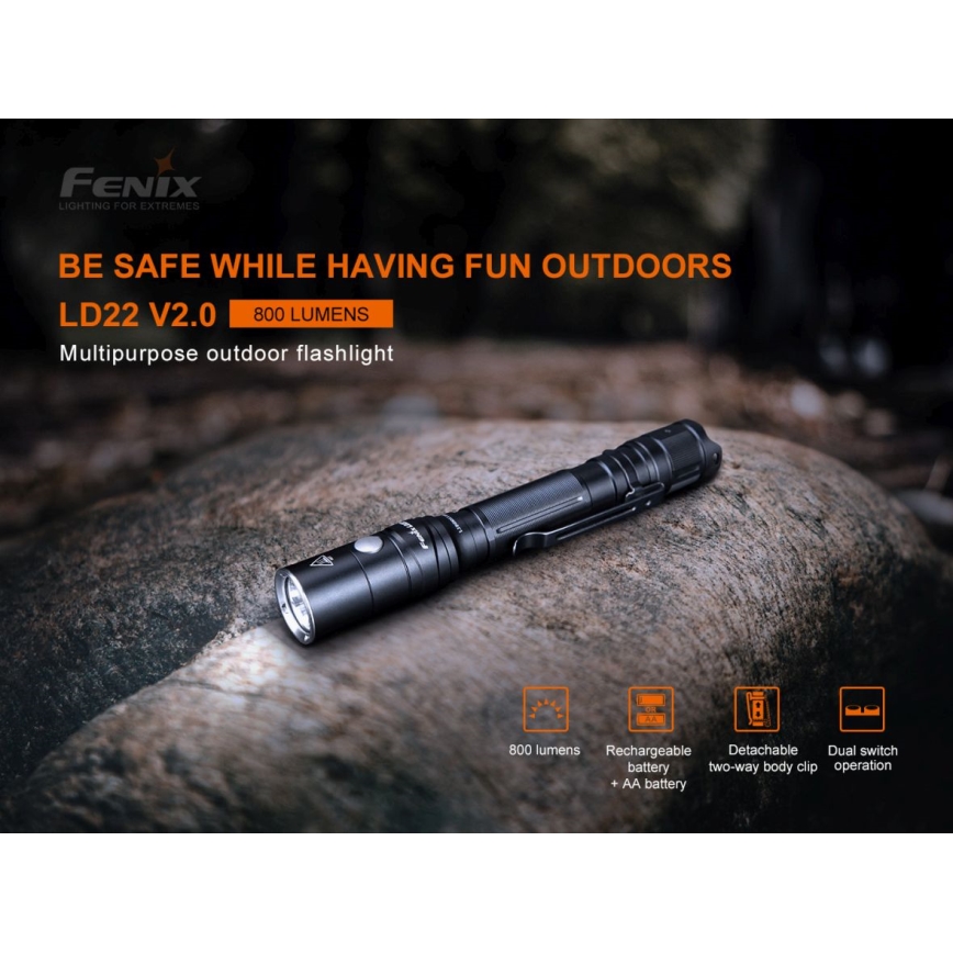 Fenix LD22V20 - LED uppladdningsbar ficklampa LED / USB IP66 800 lm 220 timmar