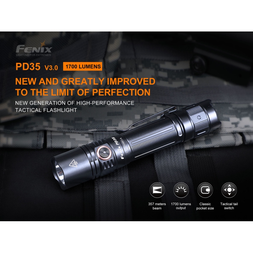 Fenix PD35V30 - LED uppladdningsbar ficklampa LED/USB/2xCR123A IP68 1700 glansig 230 h 2600 mAh