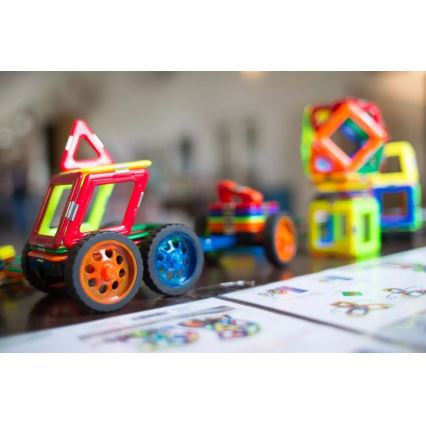 GeoSmart - Magnetiskt byggset Space Truck 42 delar