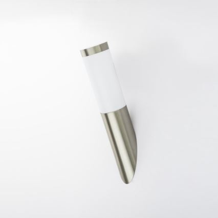 Globo - Vägglampa för utomhusbruk 1xE27/23W/230V IP44