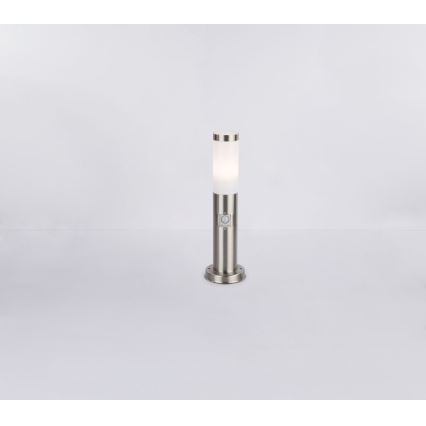 Globo 3158S - Utomhuslampa med sensor DACIA E27/60W/230V IP44