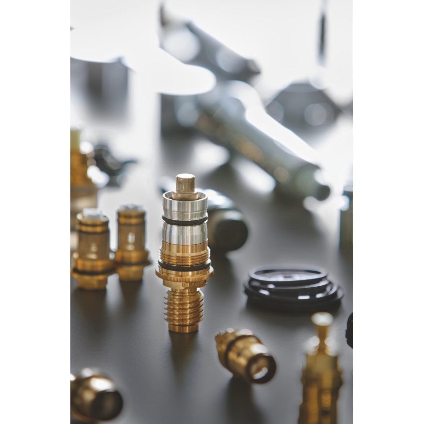 GROHE 1411600M - backventil DN 15, polerad krom