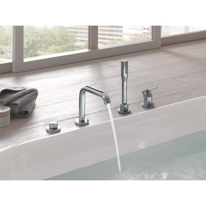 GROHE 19578001 - ESSENCE 197 mm 4-håls badkarsblandare, blank krom