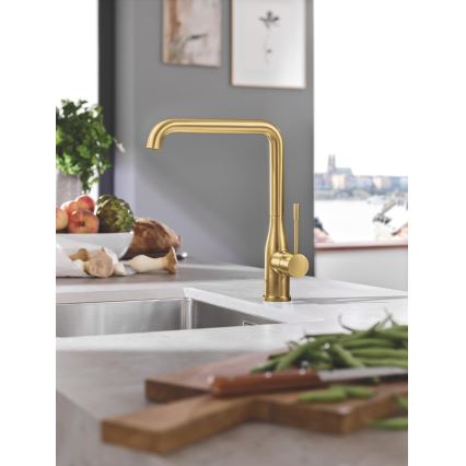 GROHE 30269GN0 - ESSENCE köksblandare, guld