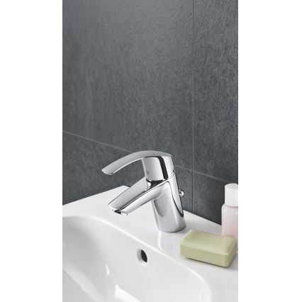 GROHE 33265002 - Tvättställsblandare EUROSMART DN 15, storlek S, blank krom