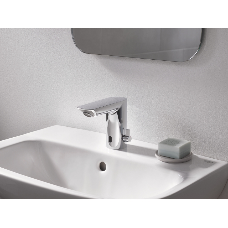 GROHE 36451000 - Elektronisk tvättställsblandare BAU COSMOPOLITAN E blankkrom