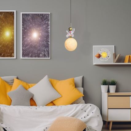 Hängande ljuskrona med textilsladd för barn ASTRONAUT 1xE27/60W/230V diameter 15 cm guld/beige