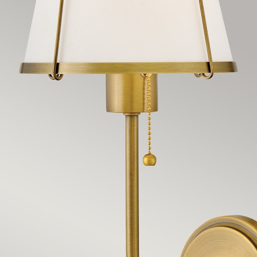 Hinkley - Vägglampa CLARKE 1xE27/40W/230V mässing/vit
